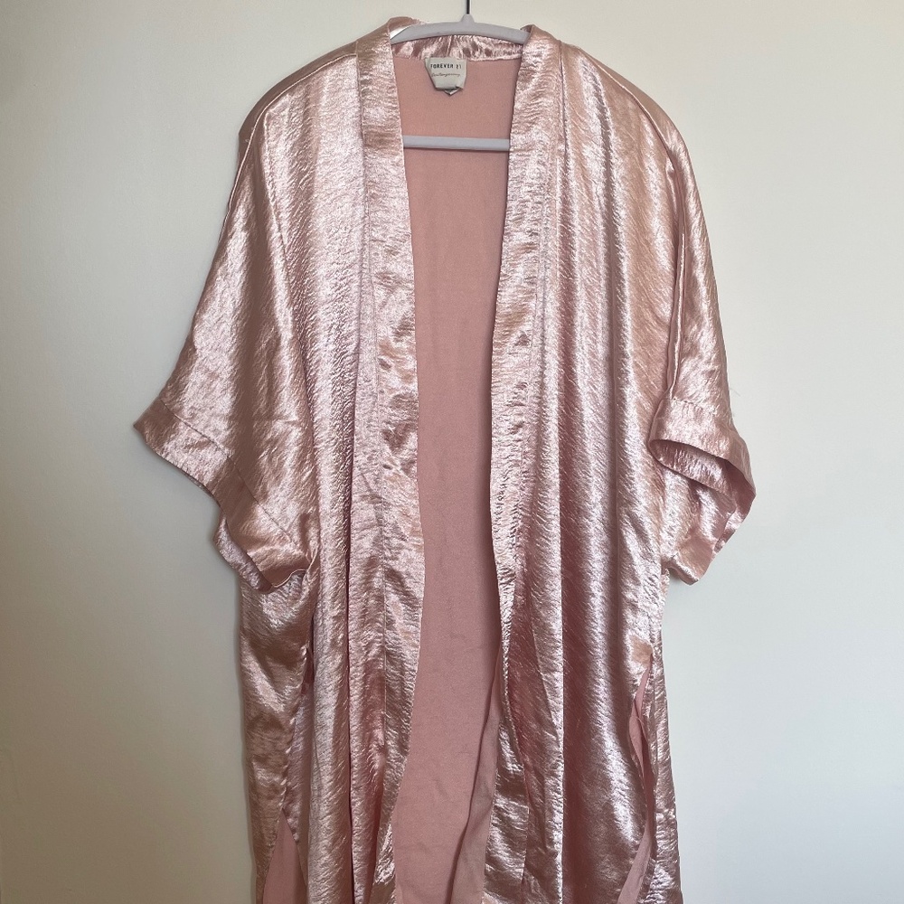 Shimmery pink robe